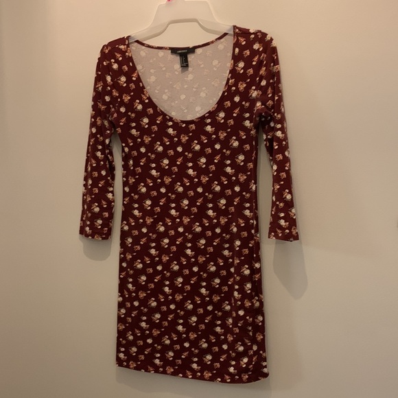 Forever 21 bodycon floral dresses - Picture 2 of 3